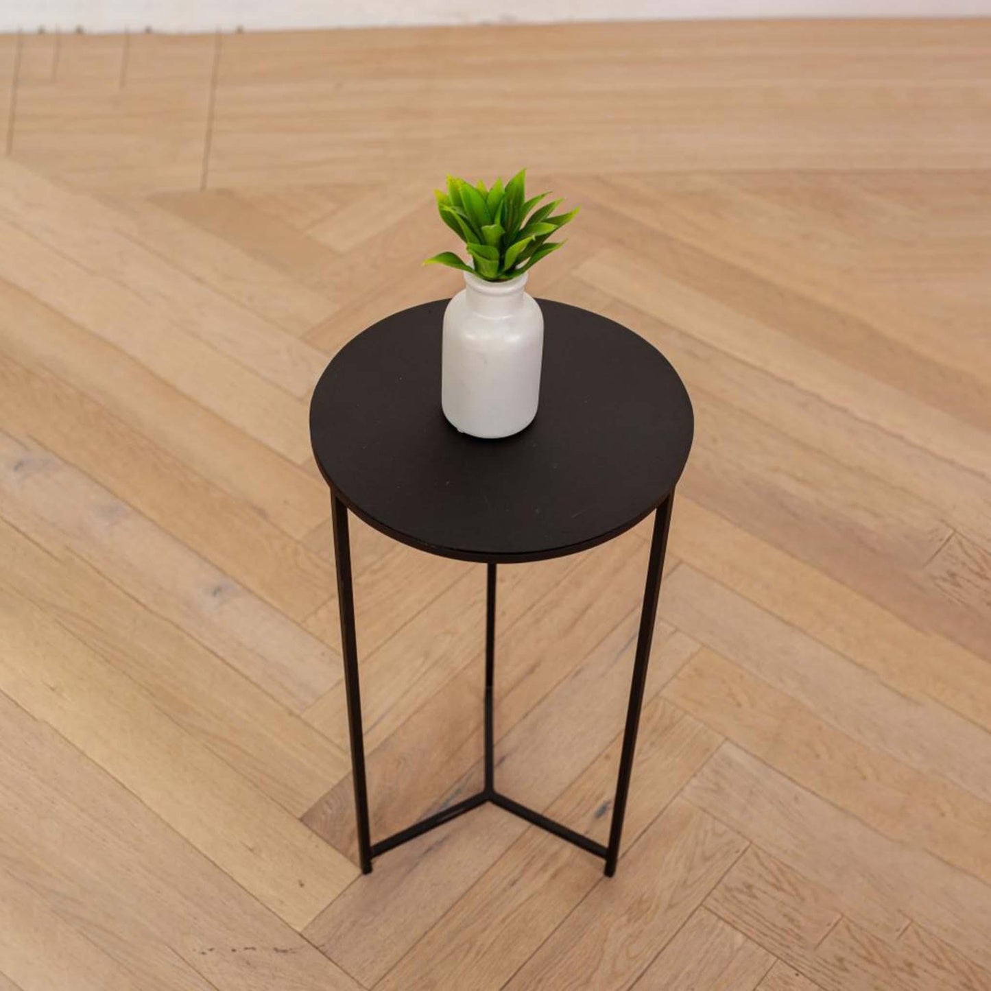 Endy Side Table