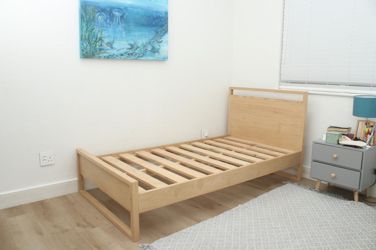 Camila Bed