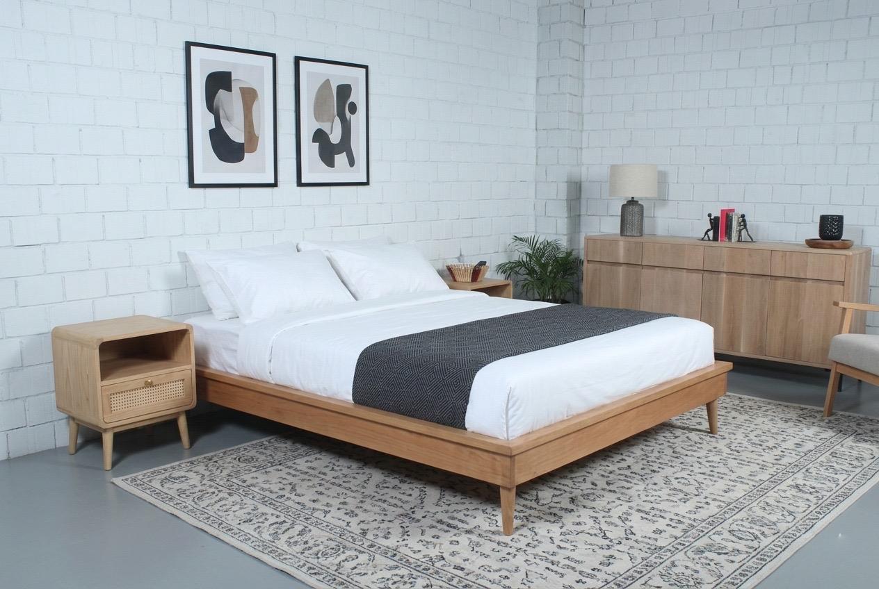 Wooden Beds South Africa | Handcrafted Timber Beds in Oak, Pine